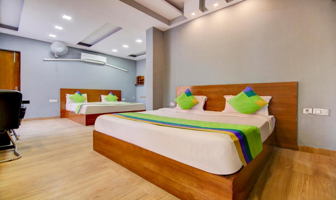 Treebo Trend Aashiyana Paradise Badshahpur Exterior foto
